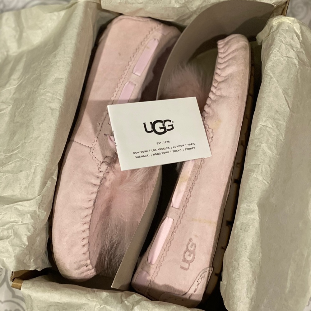 Ugg Pom Poms